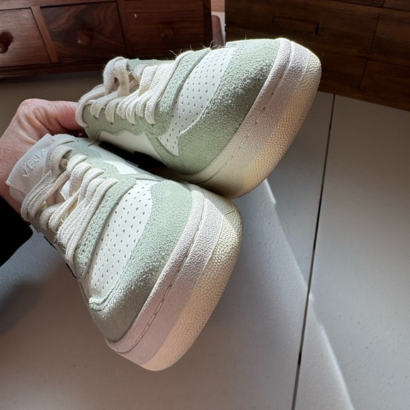 Veja V-10 LEATHER PURE BLACK CLAY sneakers size 5 - Picture 7 of 9